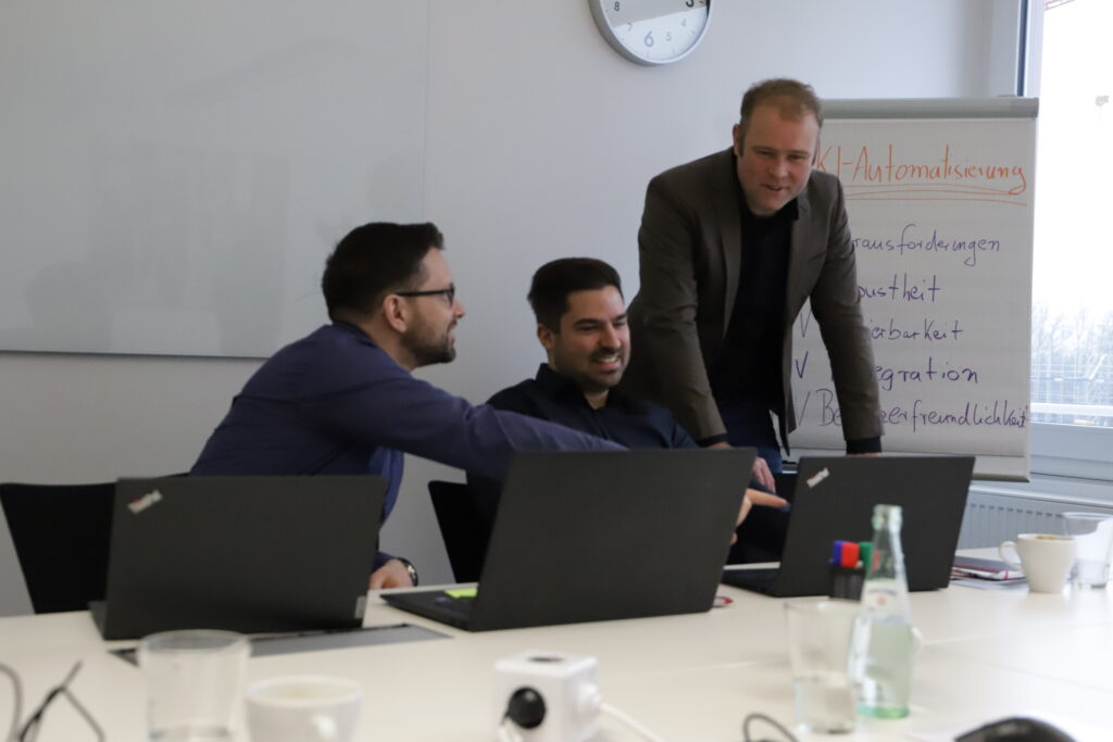 HR-Abteilungen und Personaldienstleister sind trotz „zu vieler“ Bewerbungen heillos überfordert.